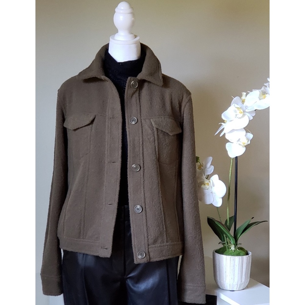 Brand New joie  fleece boxy olive green button up jacket with tag